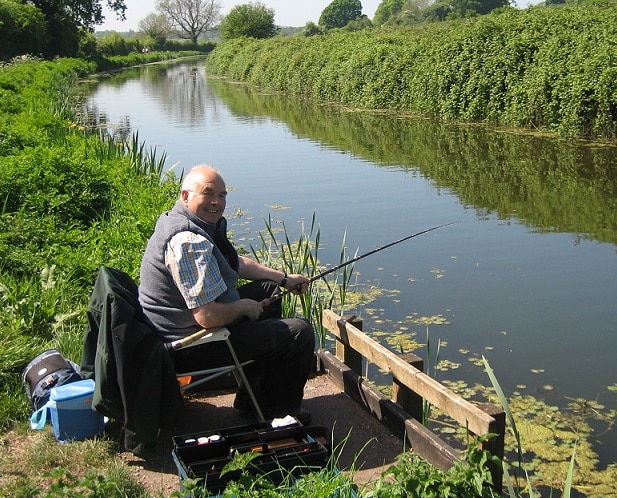 Wheelchair‑accessible fishing platform at Greenway Bridge