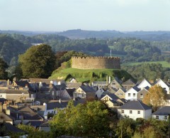 Totnes town and Norman castle. Photo: Reproduced by kind permission of English Heritage.