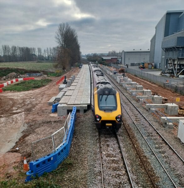 Photo of progress at Marsh Barton railway station