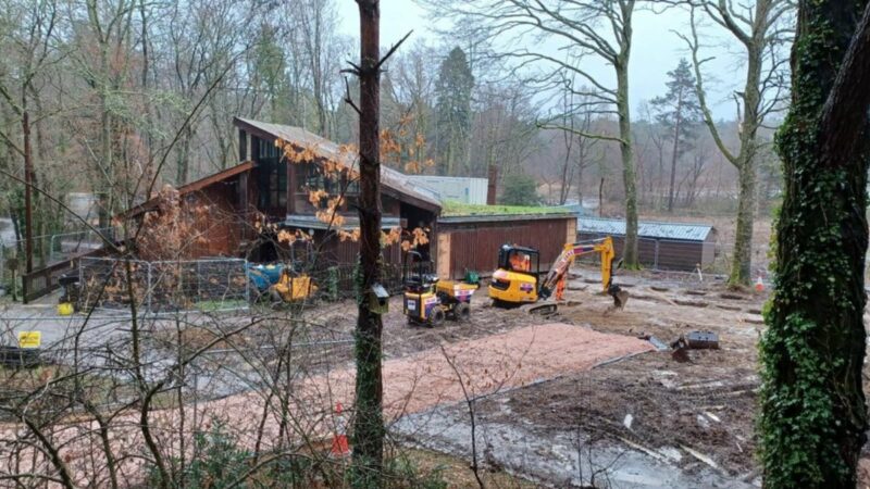 Work underway on the Stover Country Park Visitor Centre