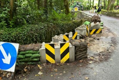 Concrete blocks at Denham Bridge
