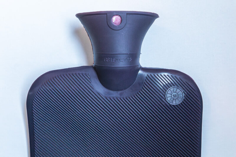 Hot water bottle