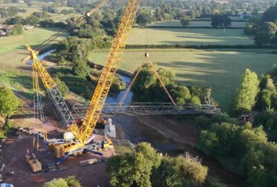 Coleridge Bridge being lifted into place
