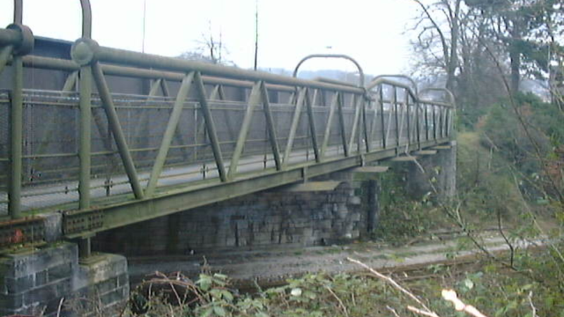 Picture of old footbridge.