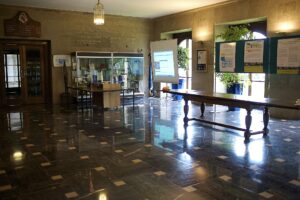 image of the anti chamber in county hall
